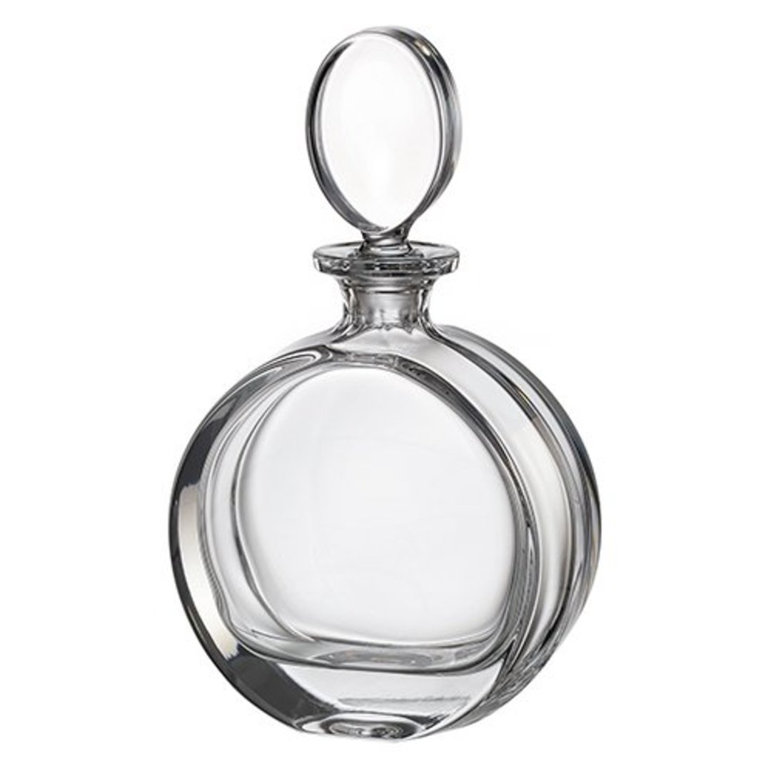 Fotografia para o produto Garrafa para whisky em cristal 650ml Fotografia para o produto Garrafa para whisky em cristal 650ml