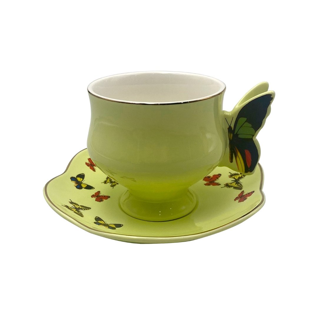 Fotografia para o produto Jogo de 8 peças para chá em new bone china com borda dourada 200ml