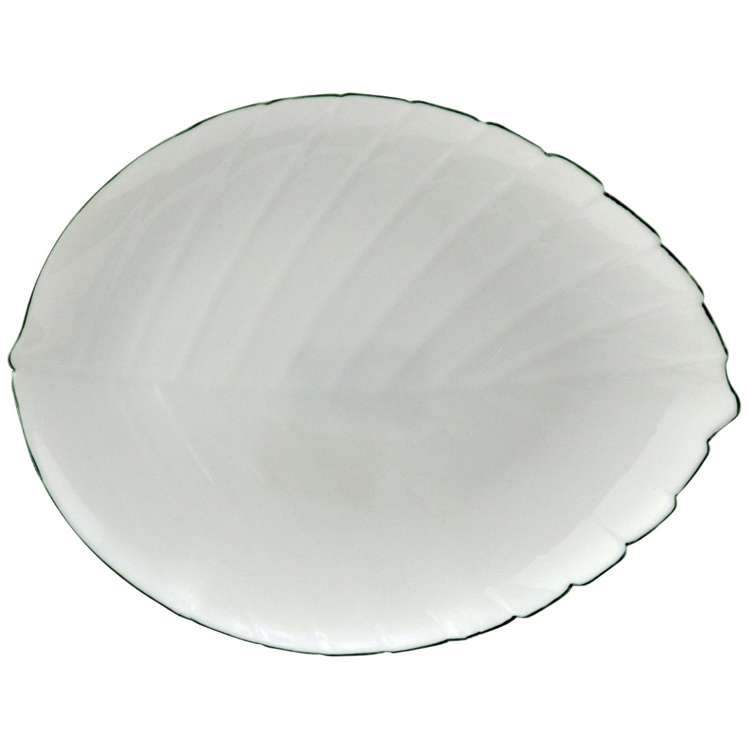 Imagem ilustrativa para Prato raso em vidro opalino com filado verde D29,2cm